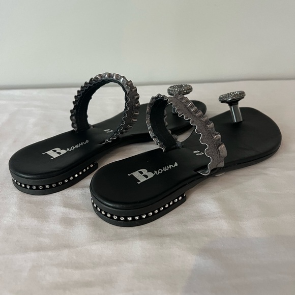 Browns exclusive sandal NWT - Picture 3 of 6